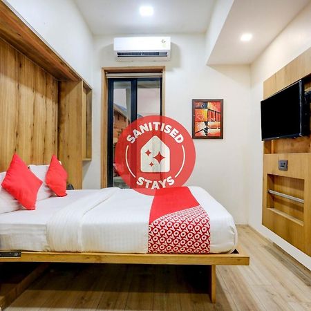 Oyo 81549 Hotel Elegance Nx Mumbai Bagian luar foto