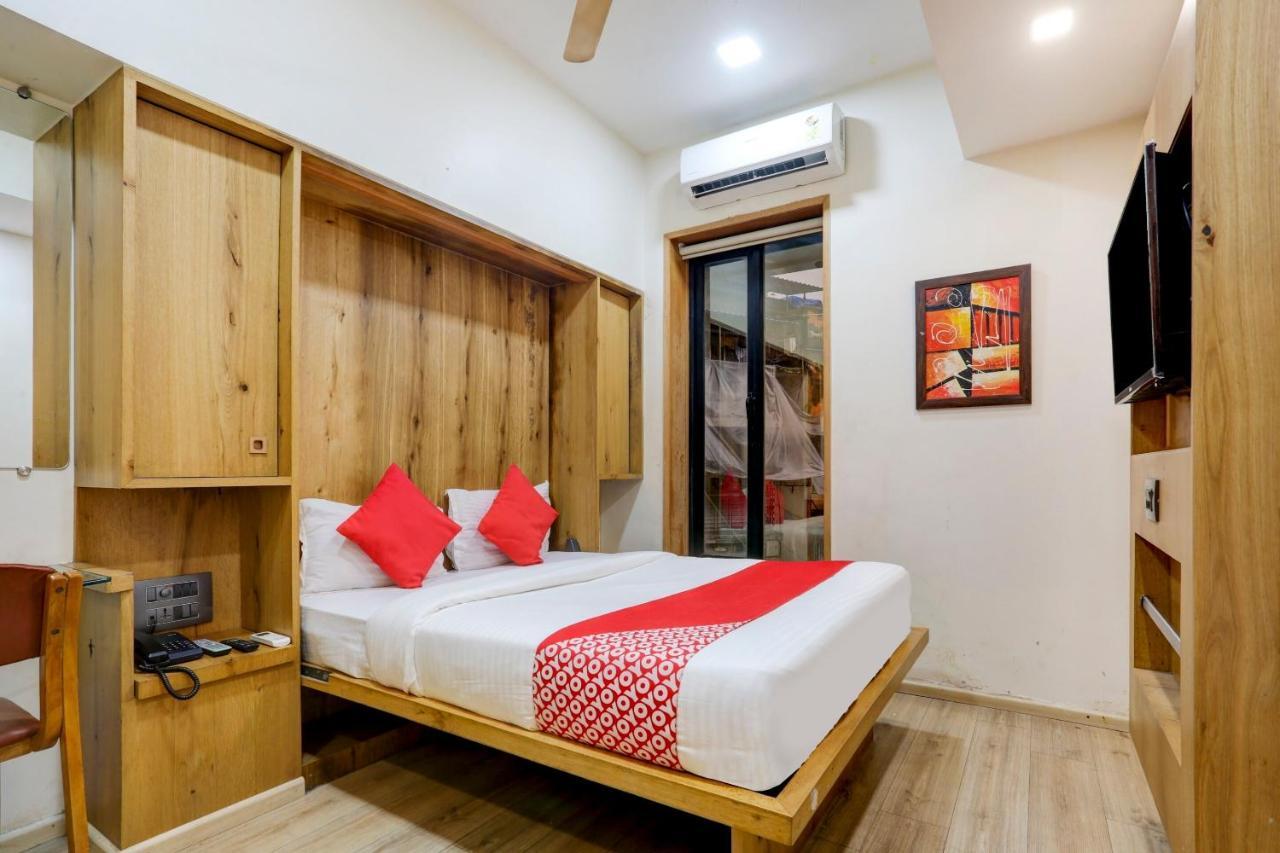 Oyo 81549 Hotel Elegance Nx Mumbai Bagian luar foto